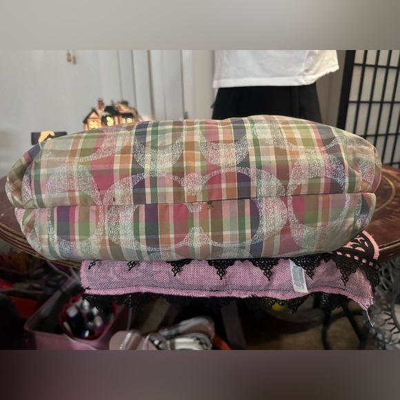 Large sized Coach Poppy multi-colored Spring edition Tote bag - Picture 7 of 16